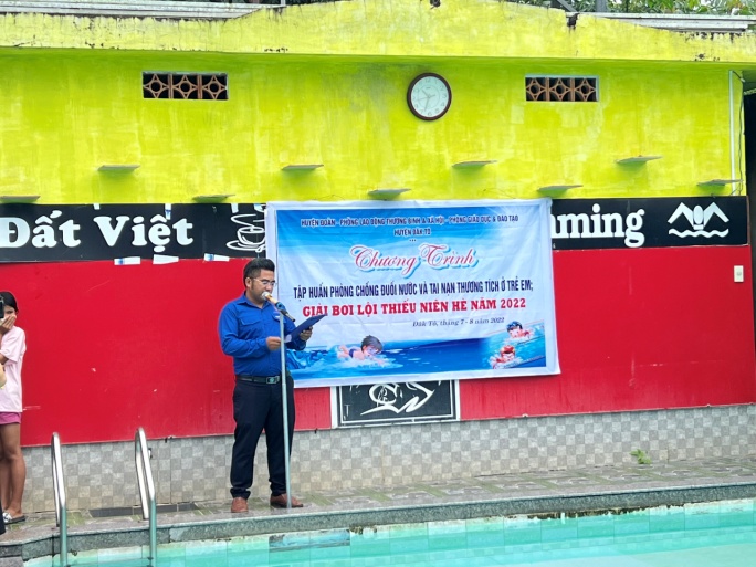 Huyện đoàn Đăk Tô phối hợp tổ chức Giải bơi lội Thiếu niên hè