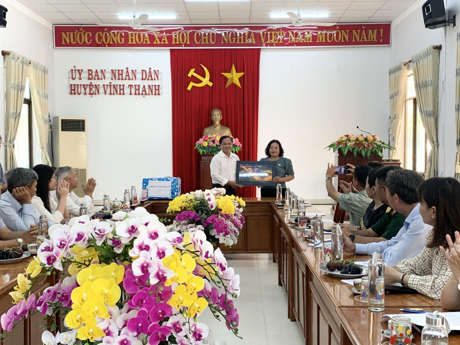 Đoàn đại biểu HĐND huyện tổ chức tham gia học tập kinh nghiệm tại các tỉnh miền Trung