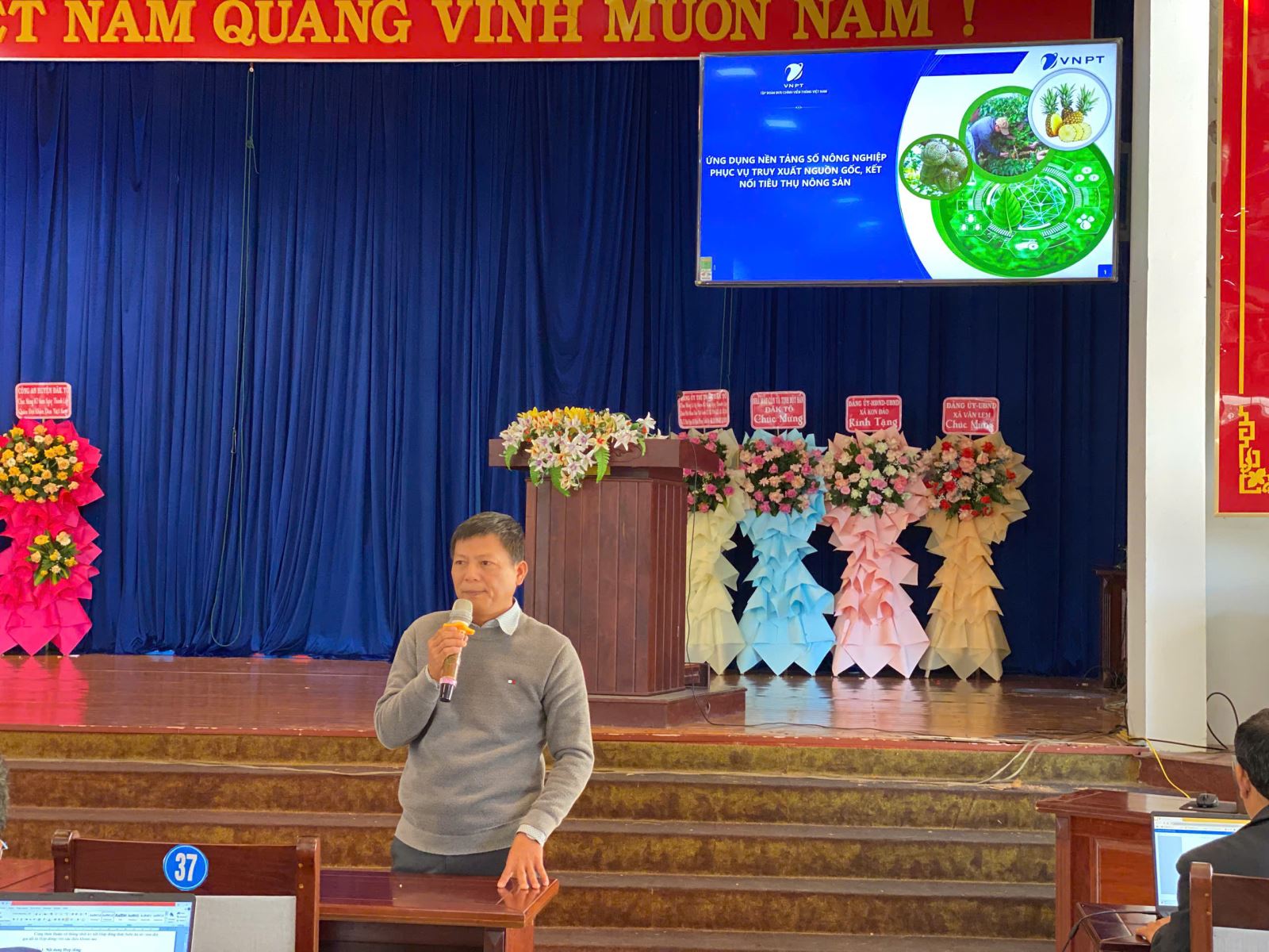 Tập huấn ứng dụng Nền tảng số nông nghiệp phục vụ truy xuất nguồn gốc, kết nối tiêu thụ nông sản, làm giàu dữ liệu ngành nông nghiệp tỉnh Kon Tum