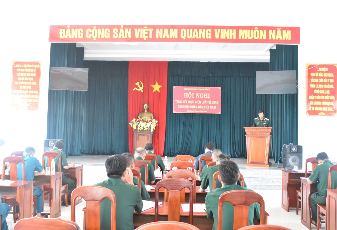Huyện Đăk Tô thực hiện Luật sĩ quan Quân đội nhân dân Việt Nam