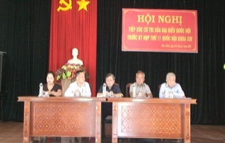 Đoàn Đại biểu Quốc hội tỉnh Kon Tum tiếp xúc cử tri tại huyện Đăk Tô