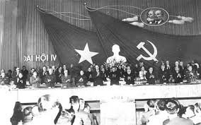 Lịch sử 12 kỳ Đại hội Đại biểu toàn quốc của Đảng Cộng sản Việt Nam - Đại hội Đại biểu toàn quốc lần thứ IV của Đảng (tháng 12-1976)